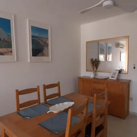 Limnaria - Superb, Modern 1br With Pool Views Lejlighed *